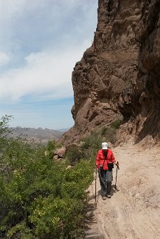 2016-04-27 11.15.56 Pictures from our hikes in the Superstition Mountains
