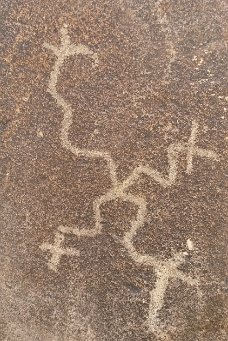 2017-04-21 09.09.09 Petroglyphs